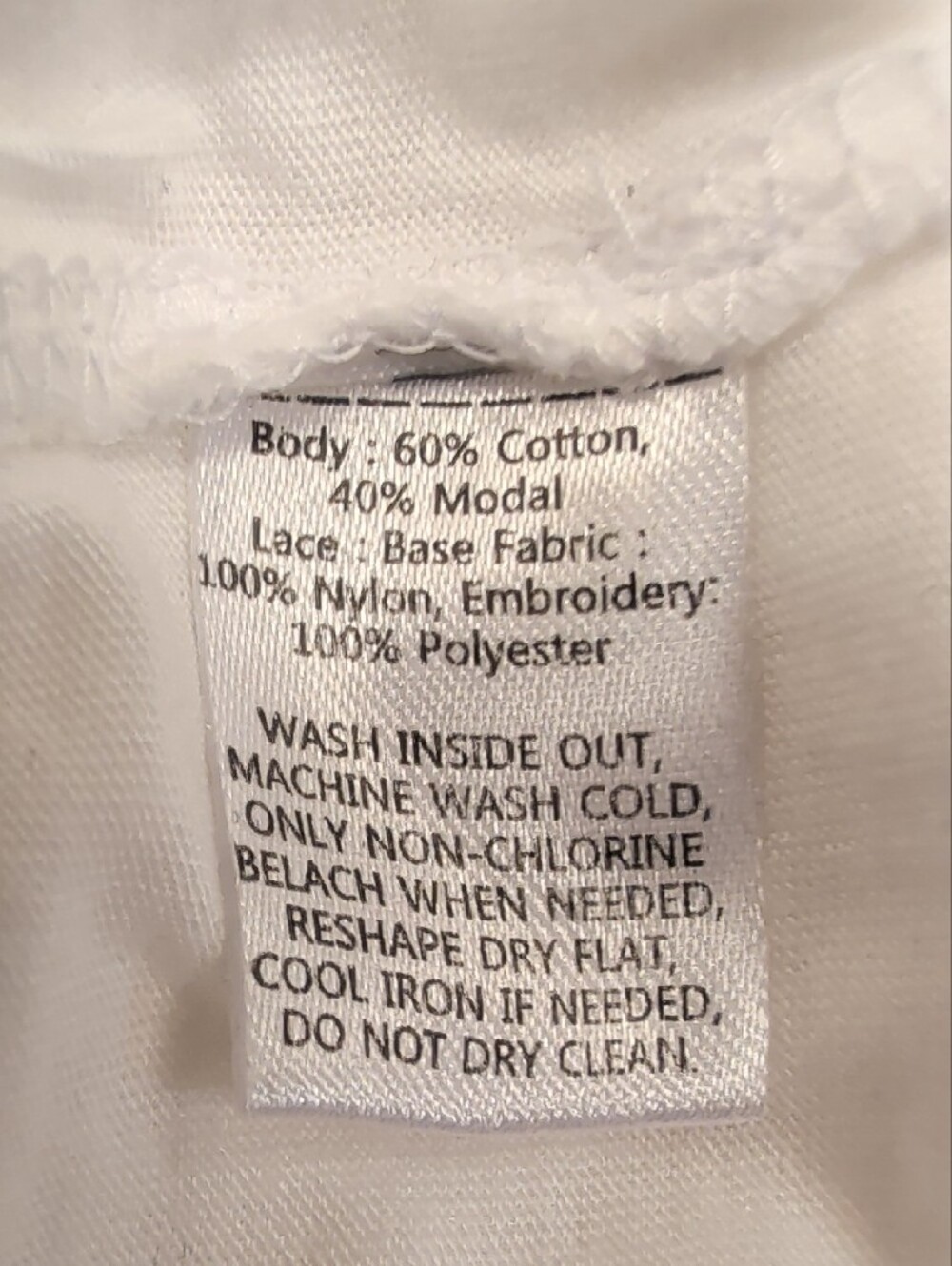 Ann Taylor Factory White Embroidered Scoop Neck Tee Size M - Picture 5 of 5
